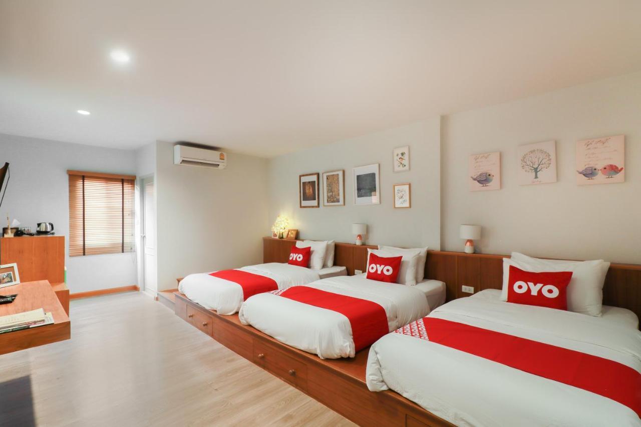 Bed and Breakfast Oyo 825 Casampika Чіангмай Екстер'єр фото